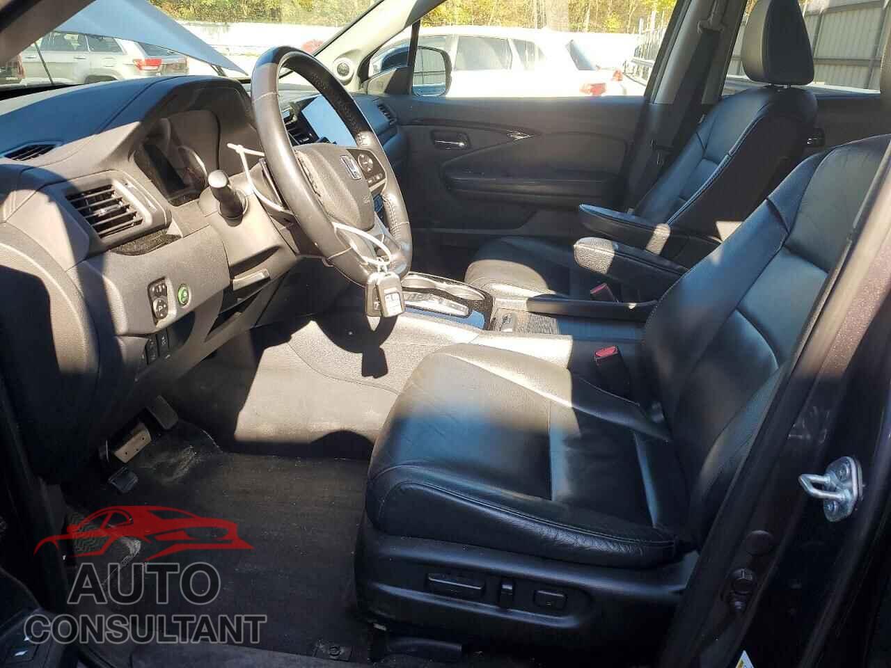 HONDA PILOT 2019 - 5FNYF6H62KB033714