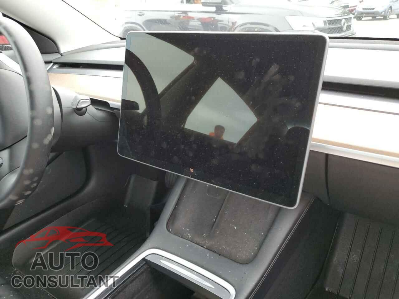 TESLA MODEL 3 2022 - 5YJ3E1EBXNF249106