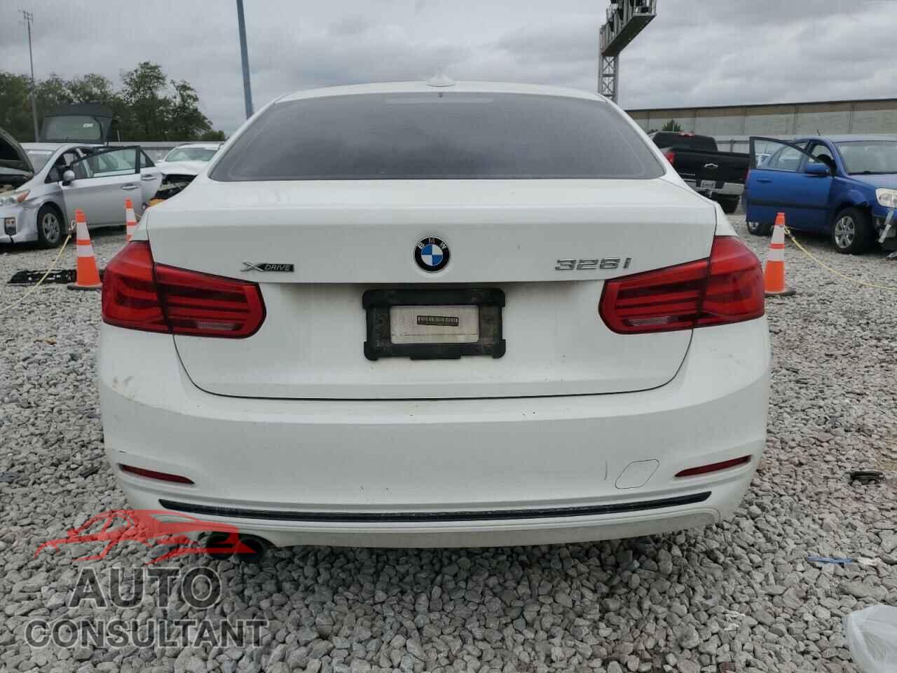BMW 3 SERIES 2016 - WBA8E3G52GNU38634