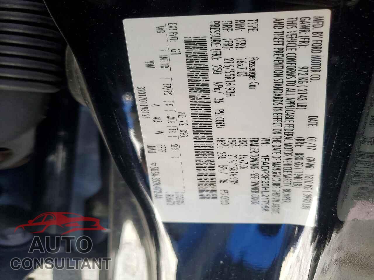 FORD FOCUS 2017 - 1FADP3F20HL217068