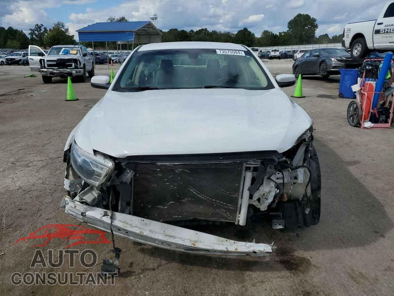 FORD TAURUS 2016 - 1FAHP2E80GG113477