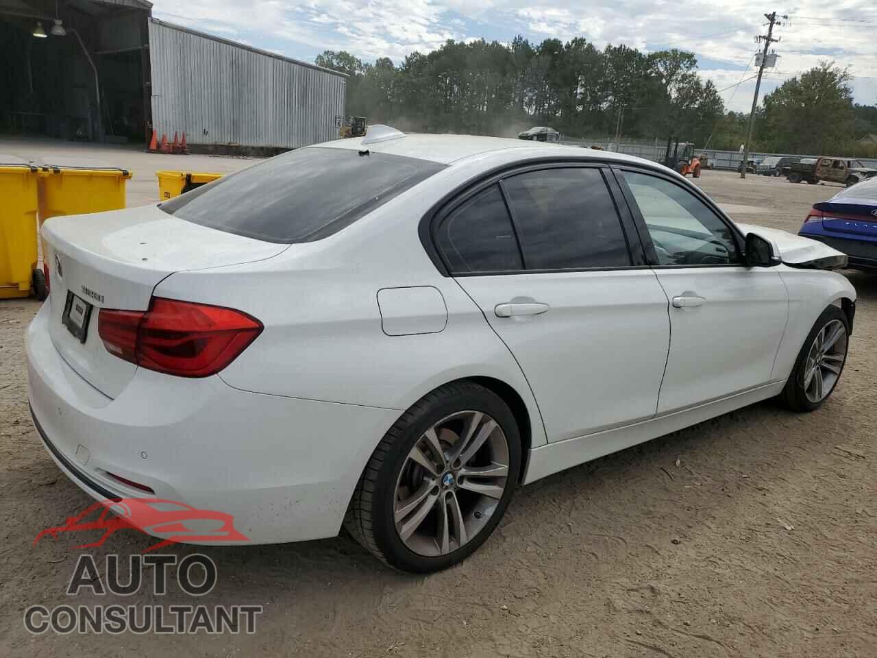 BMW 3 SERIES 2016 - WBA8E9C52GK645289