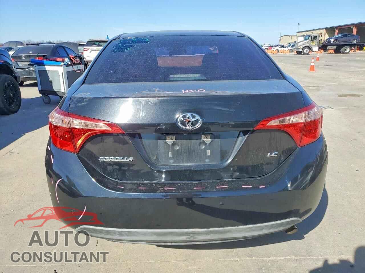 TOYOTA COROLLA 2017 - 5YFBURHE4HP702583