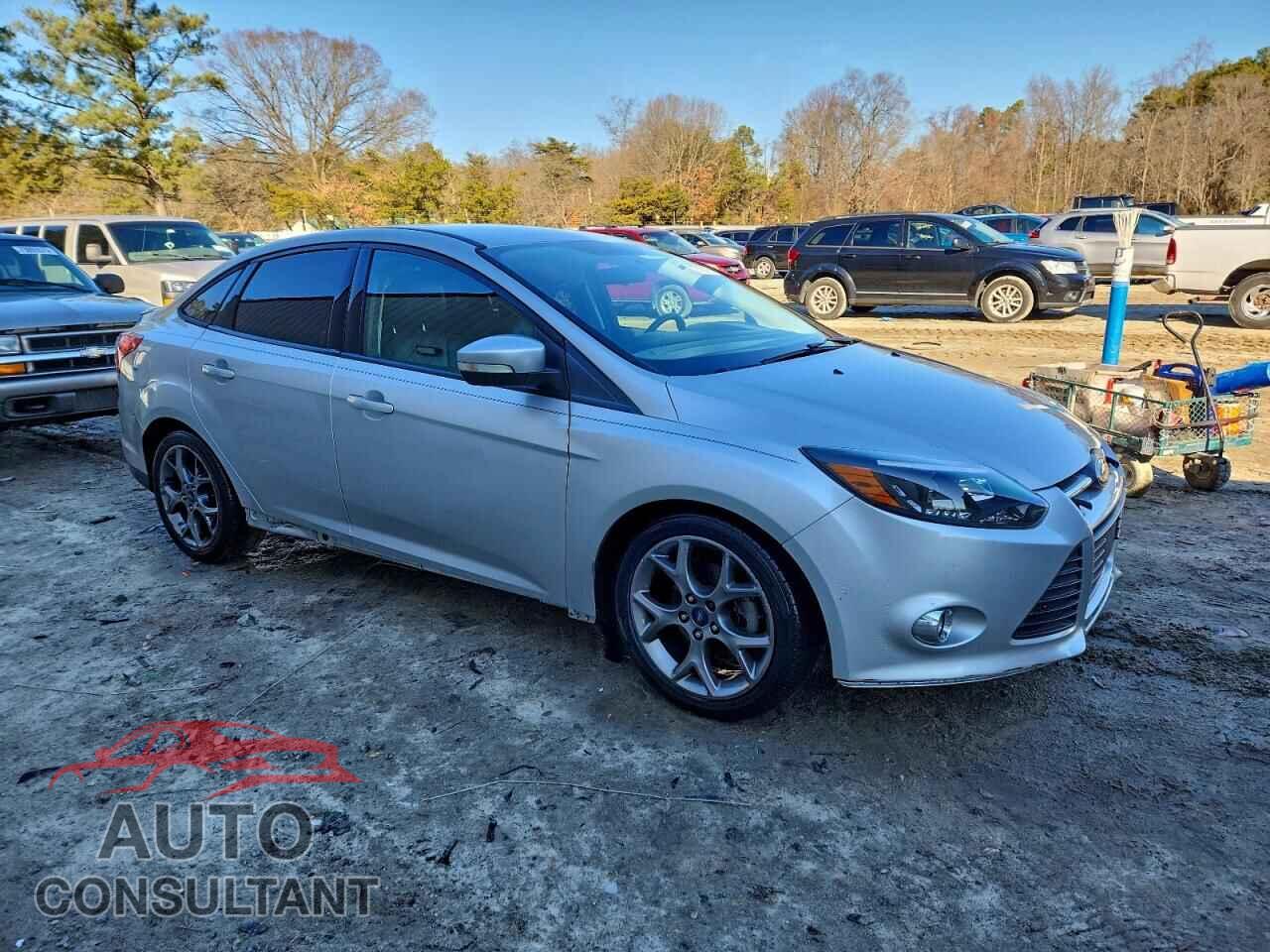 FORD FOCUS 2014 - 1FADP3F27EL443491