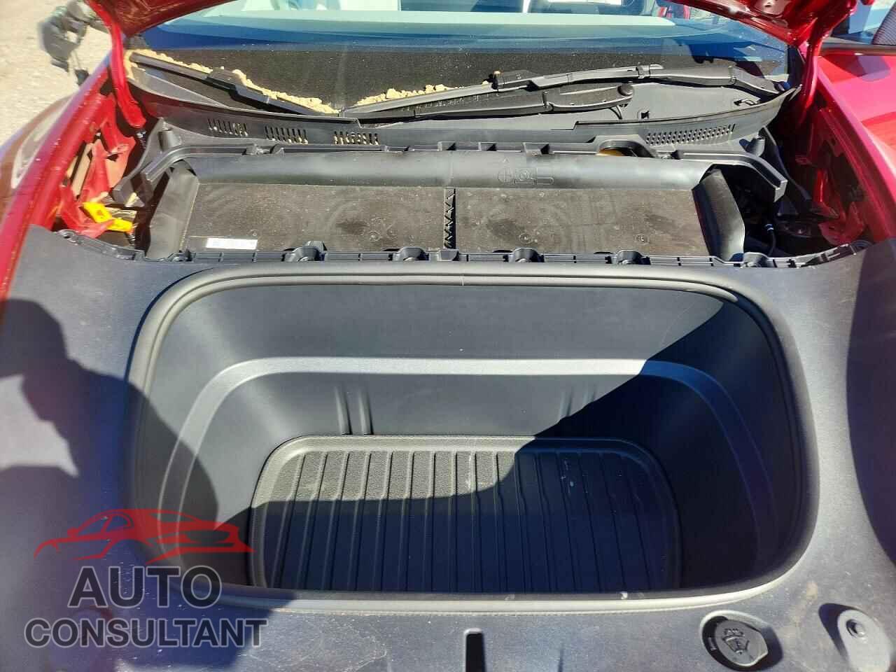 TESLA MODEL Y 2026 - 7SAYGDED1TA430076