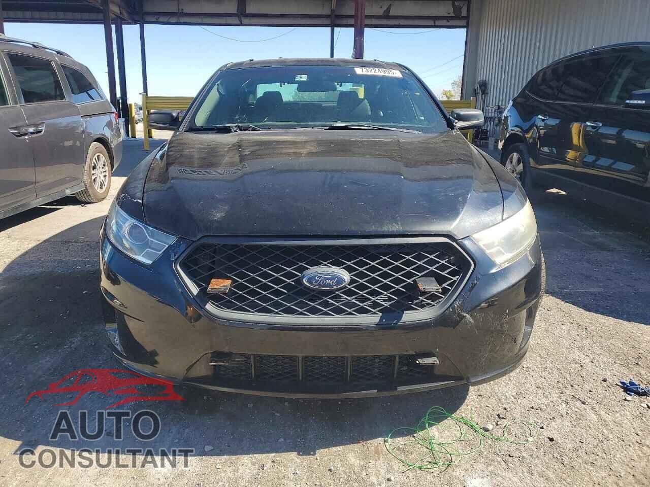 FORD TAURUS 2013 - 1FAHP2M82DG116913