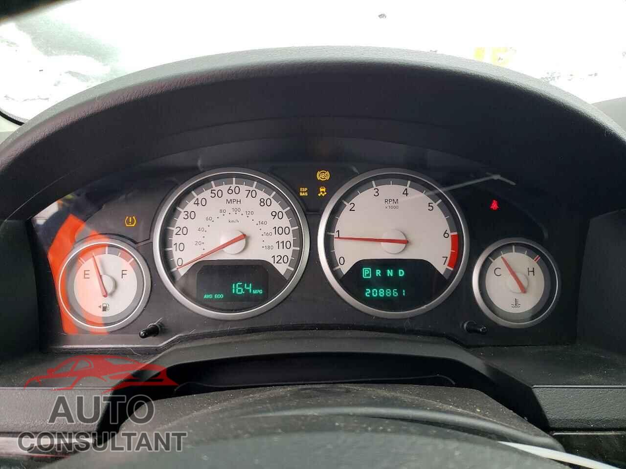 DODGE CARAVAN 2010 - 2D4RN5D11AR356167