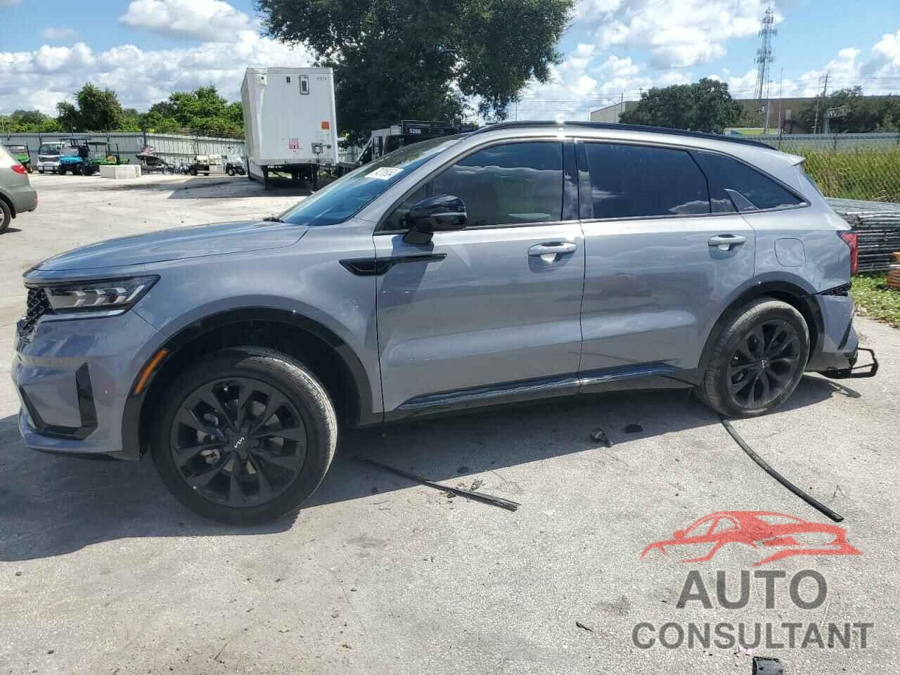 KIA SORENTO 2023 - 5XYRKDLF7PG251594