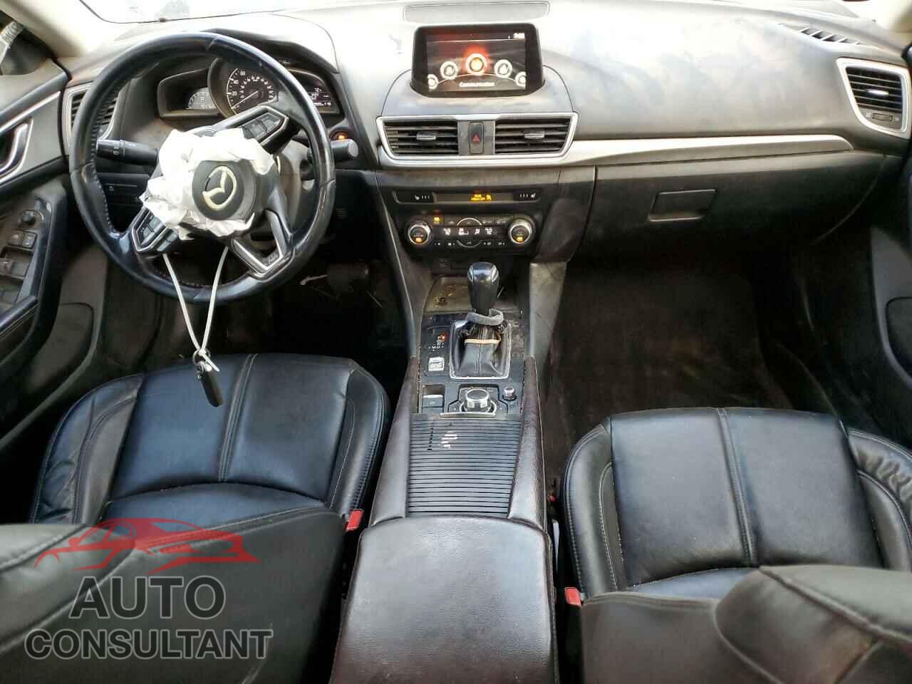 MAZDA 3 2017 - 3MZBN1V79HM105499