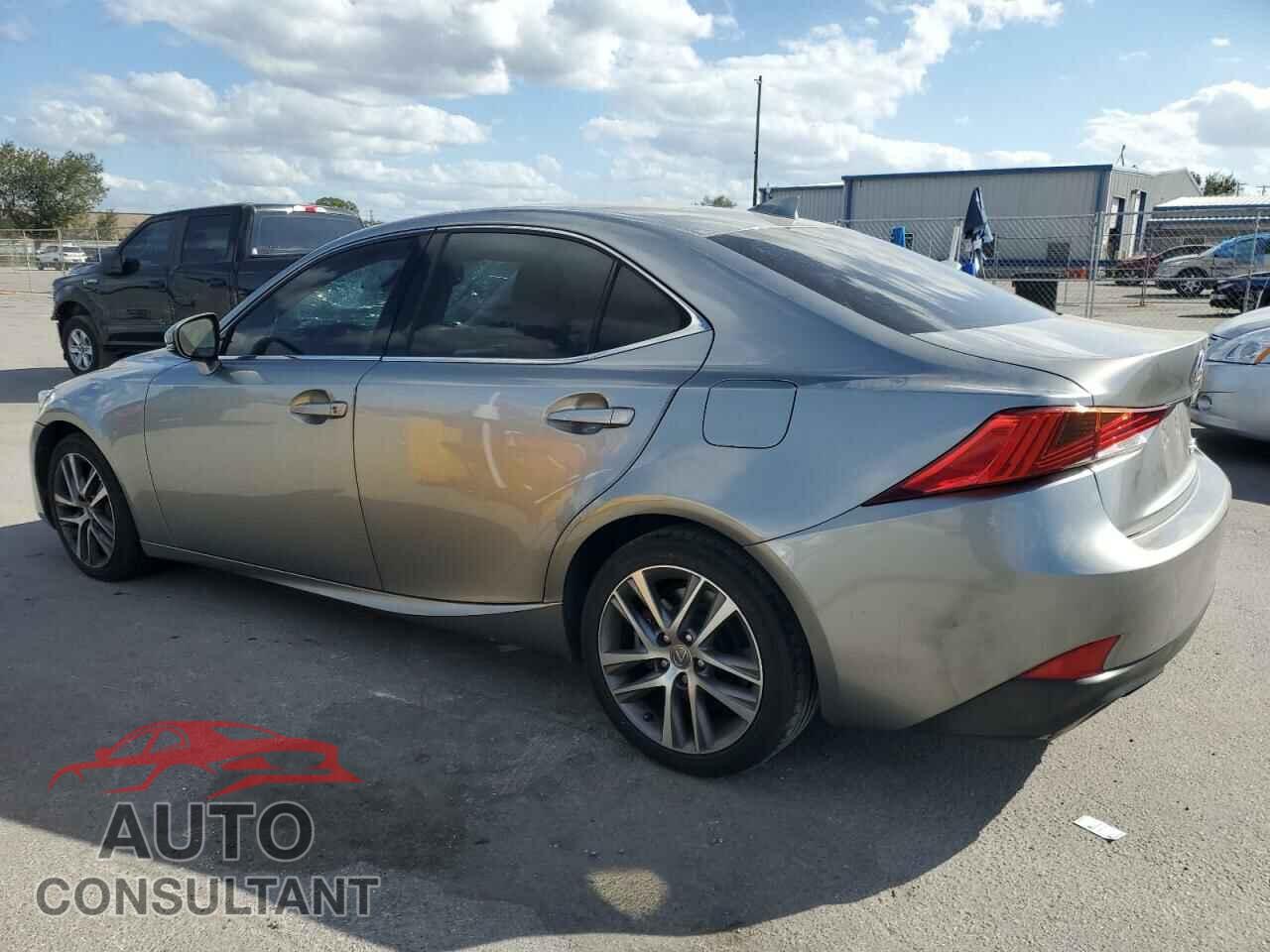 LEXUS IS 2018 - JTHBA1D25J5077344