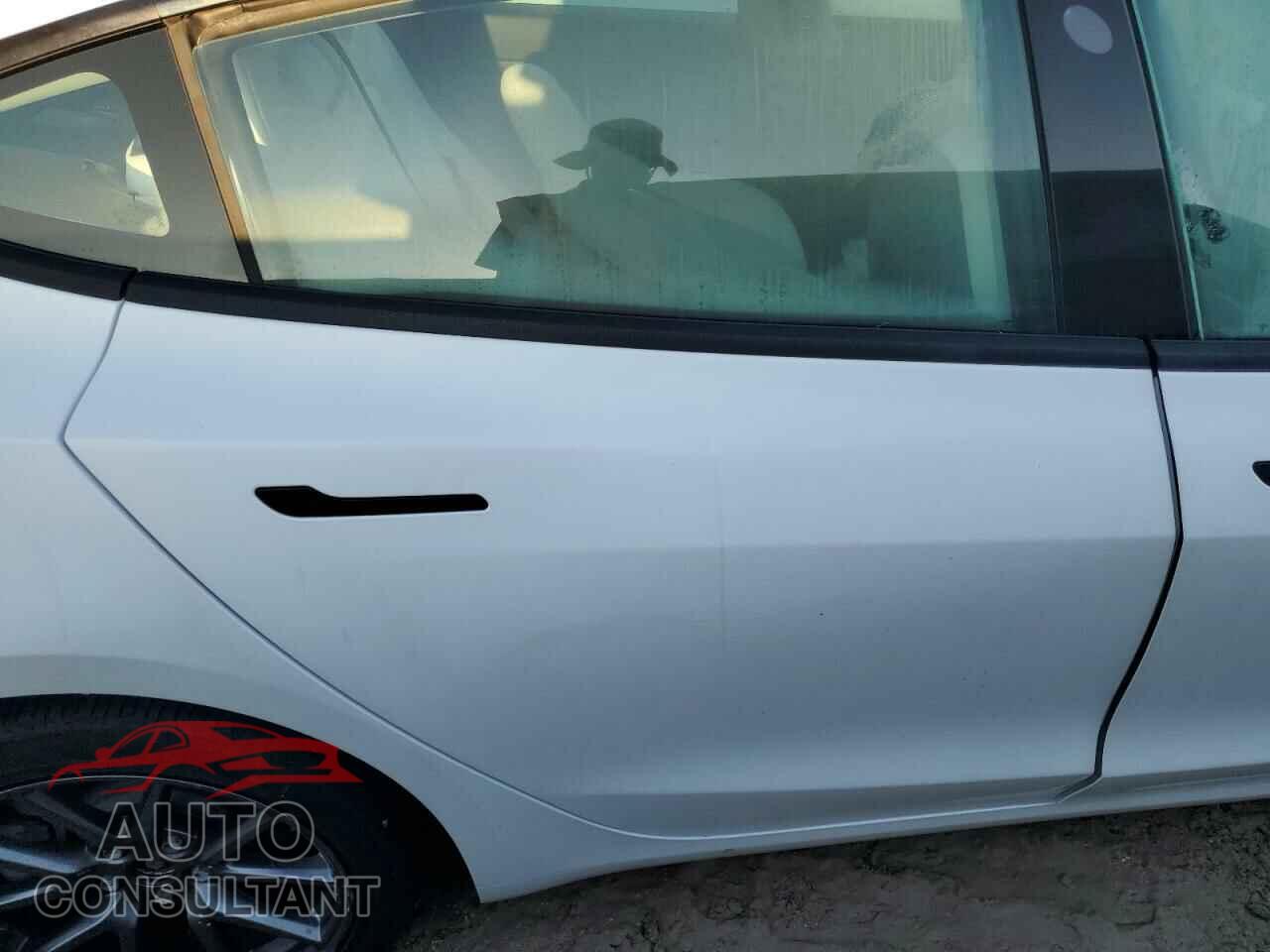TESLA MODEL 3 2021 - 5YJ3E1EAXMF963629