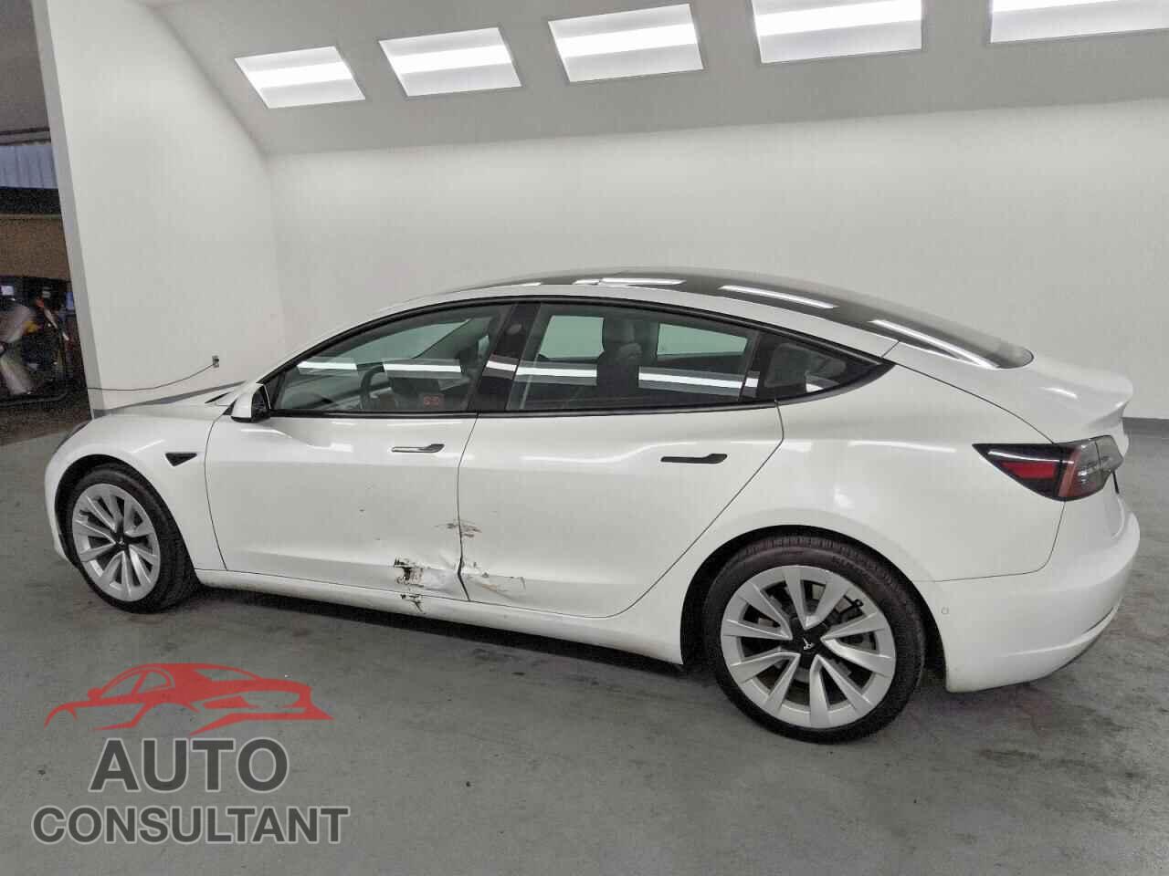 TESLA MODEL 3 2022 - 5YJ3E1EA6NF368956