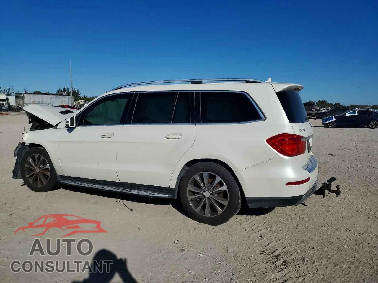 MERCEDES-BENZ GL-CLASS 2015 - 4JGDF2EE5FA587813