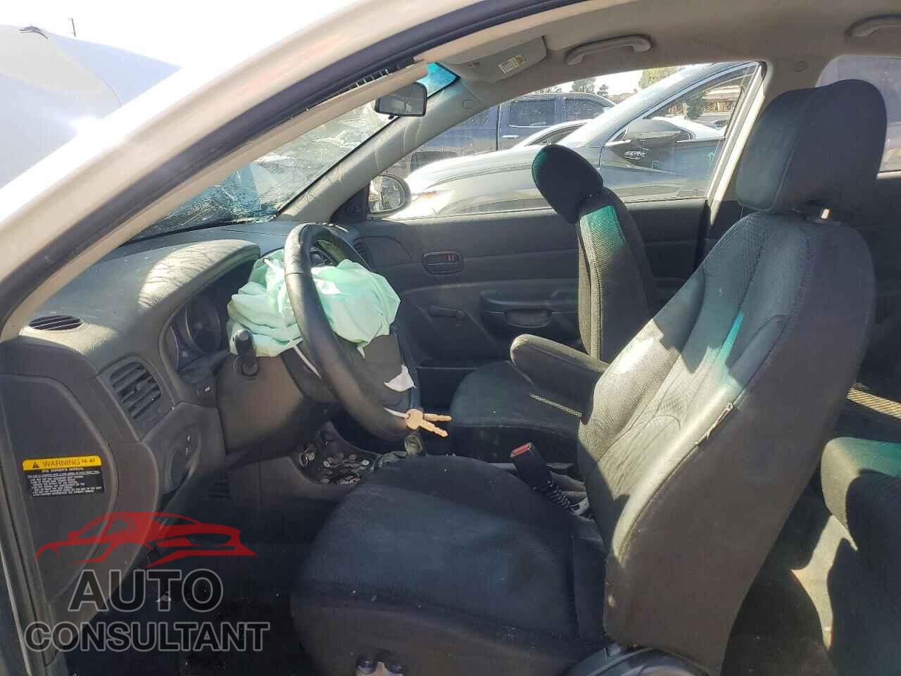 HYUNDAI ACCENT 2009 - KMHCM36C39U122535