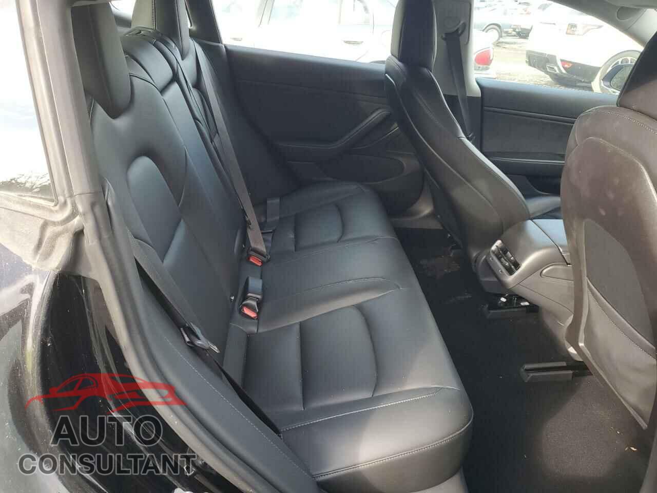 TESLA MODEL 3 2018 - 5YJ3E1EB1JF118768