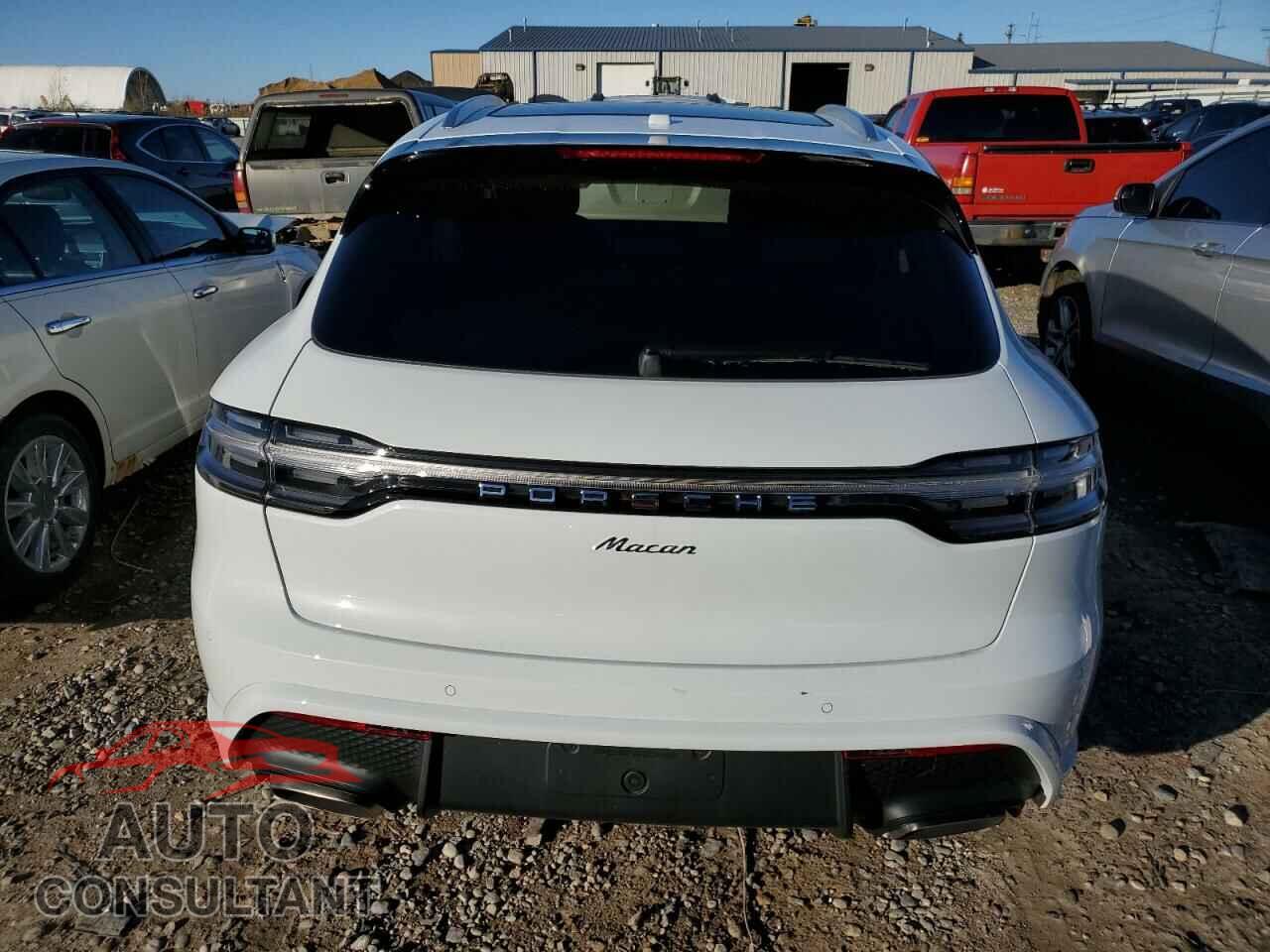 PORSCHE MACAN BASE 2024 - WP1AA2A50RLB01086