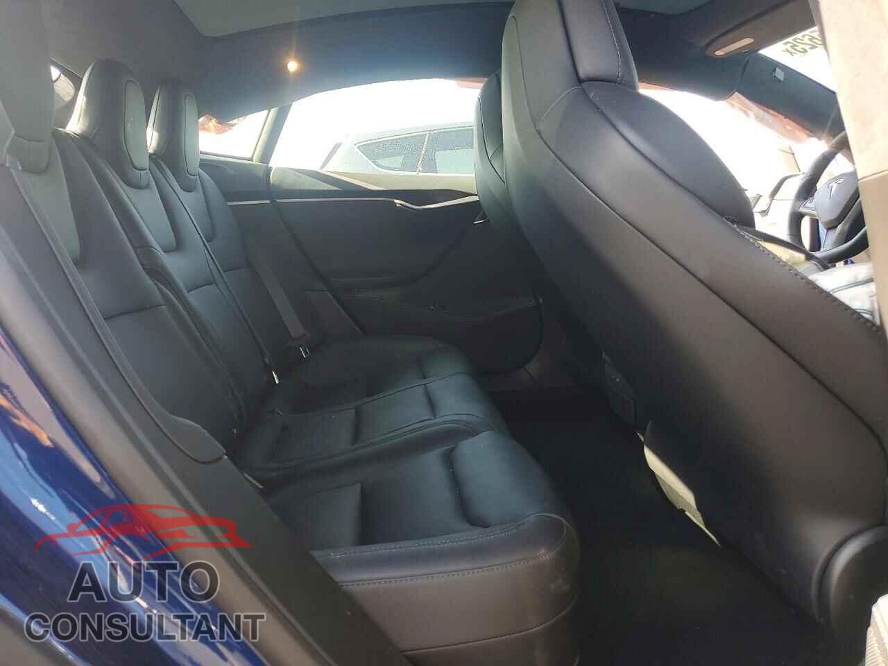 TESLA MODEL S 2019 - 5YJSA1E27KF348193