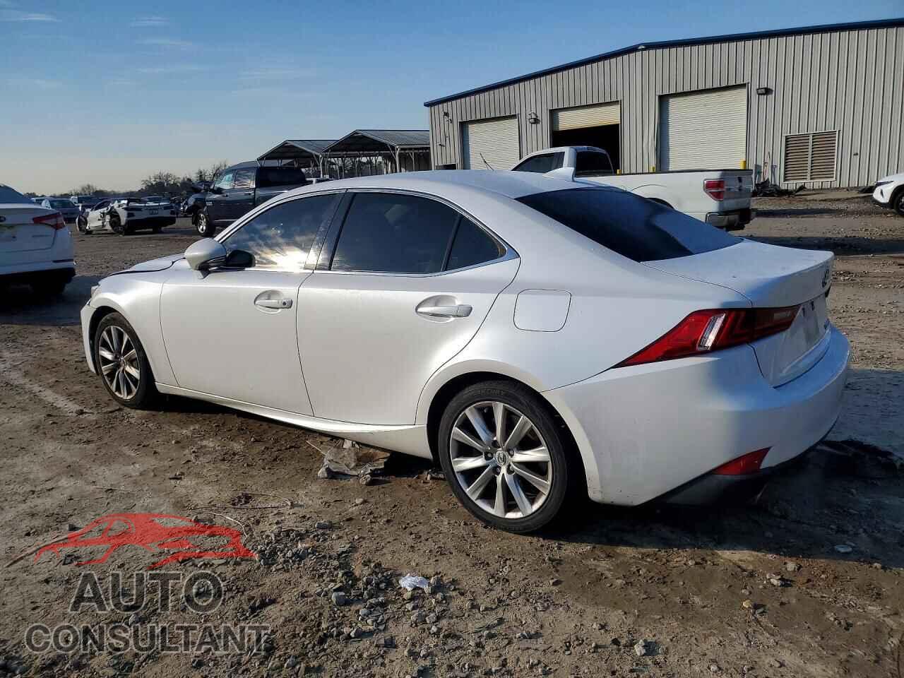 LEXUS IS 2016 - JTHBA1D24G5006371