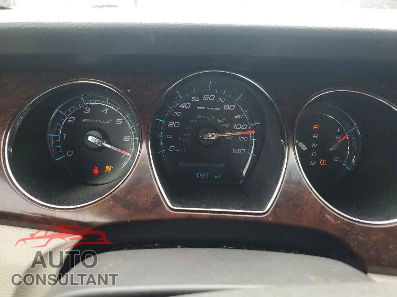FORD TAURUS 2011 - 1FAHP2FW7BG180664