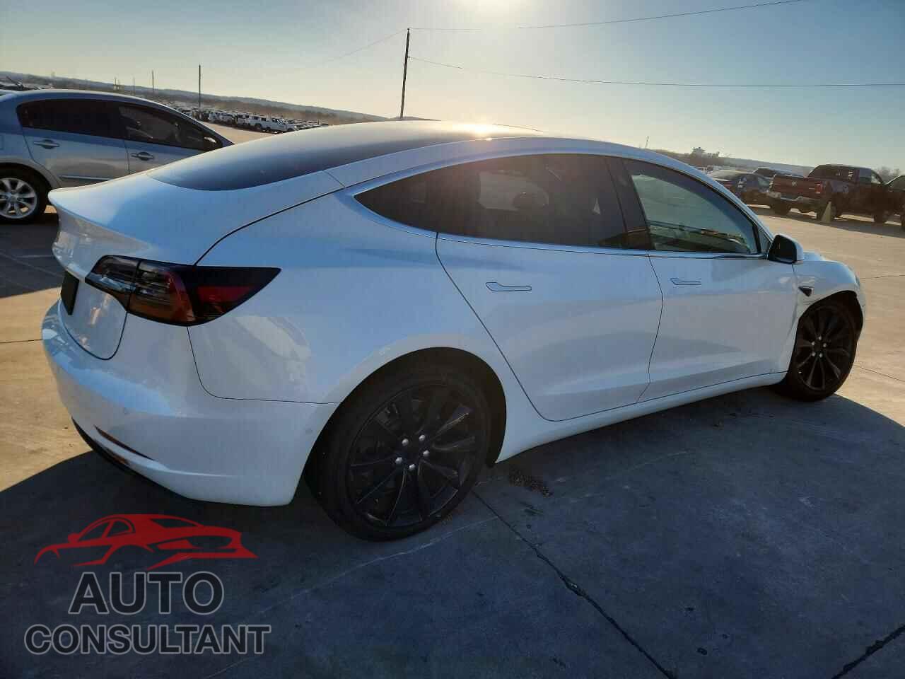 TESLA MODEL 3 2019 - 5YJ3E1EA3KF486779