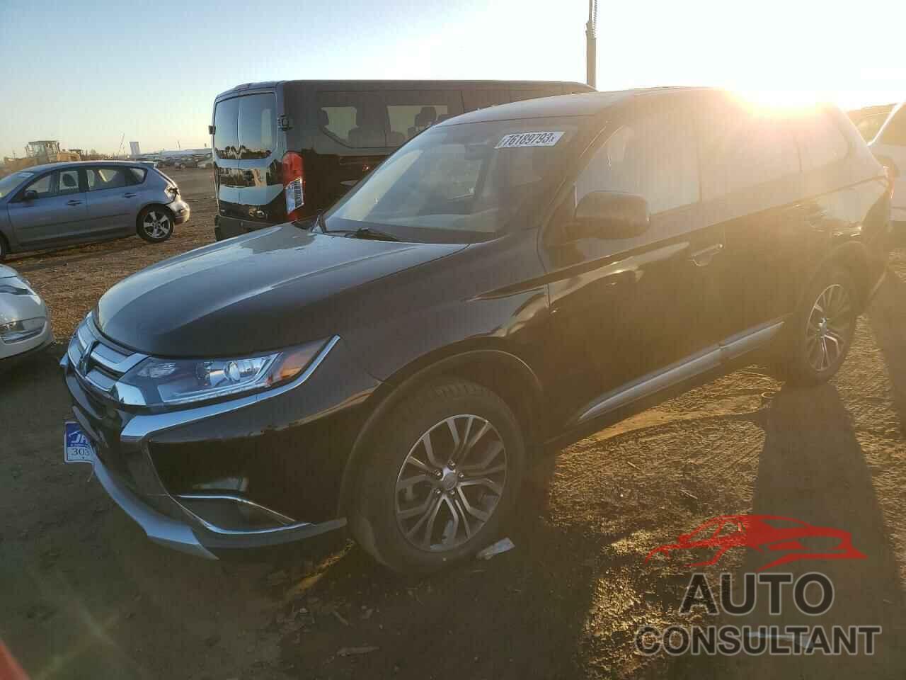 MITSUBISHI OUTLANDER 2018 - JA4AZ3A34JJ003669