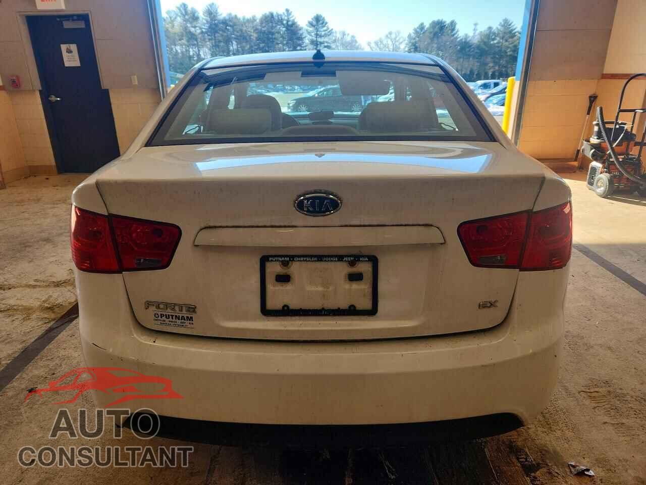 KIA FORTE 2012 - KNAFU4A21C5598125