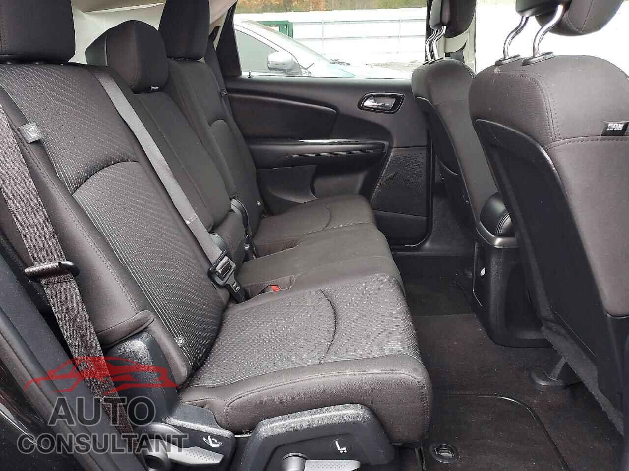 DODGE JOURNEY 2017 - 3C4PDCBGXHT591029