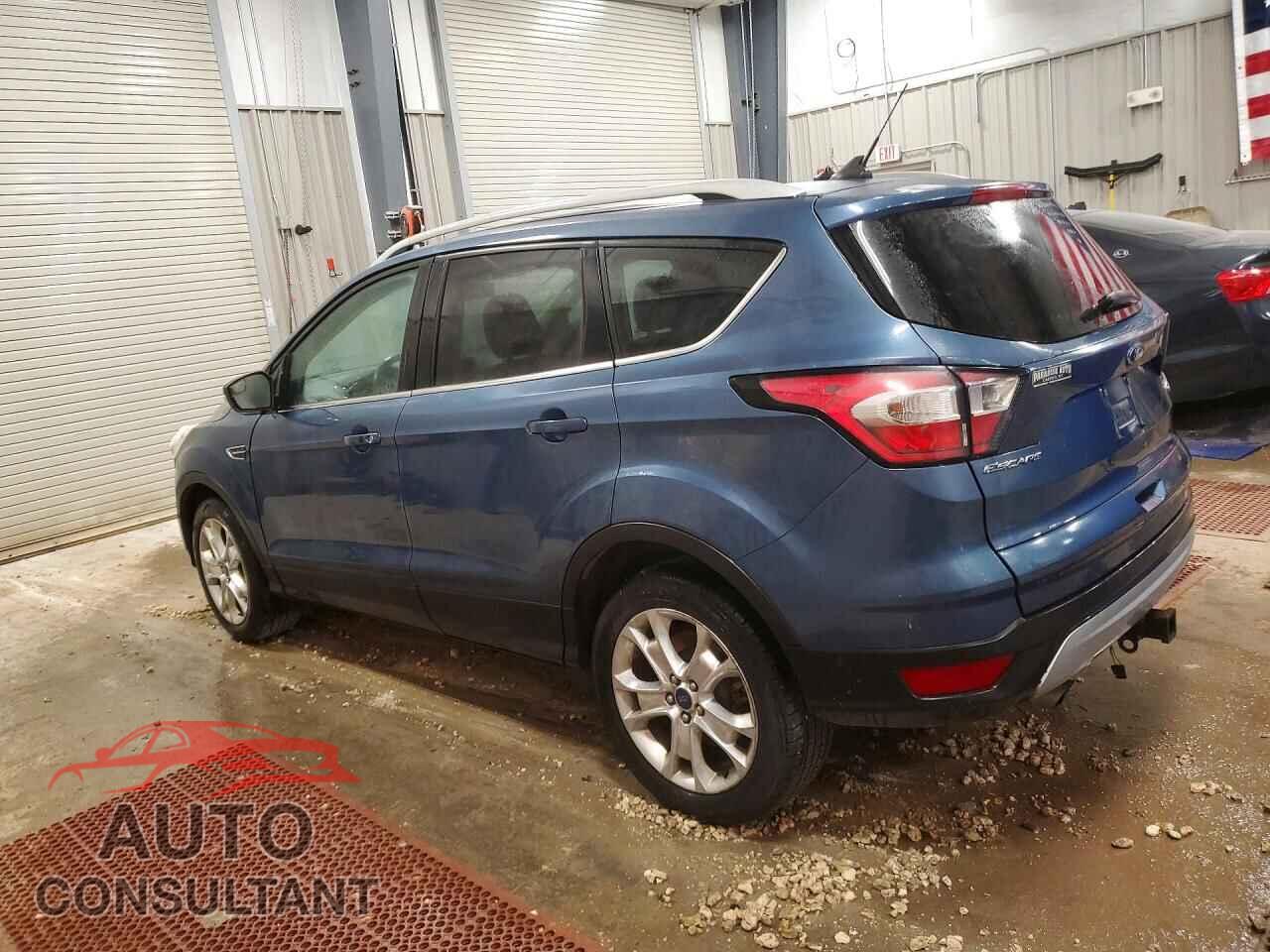 FORD ESCAPE 2018 - 1FMCU9J96JUB89410