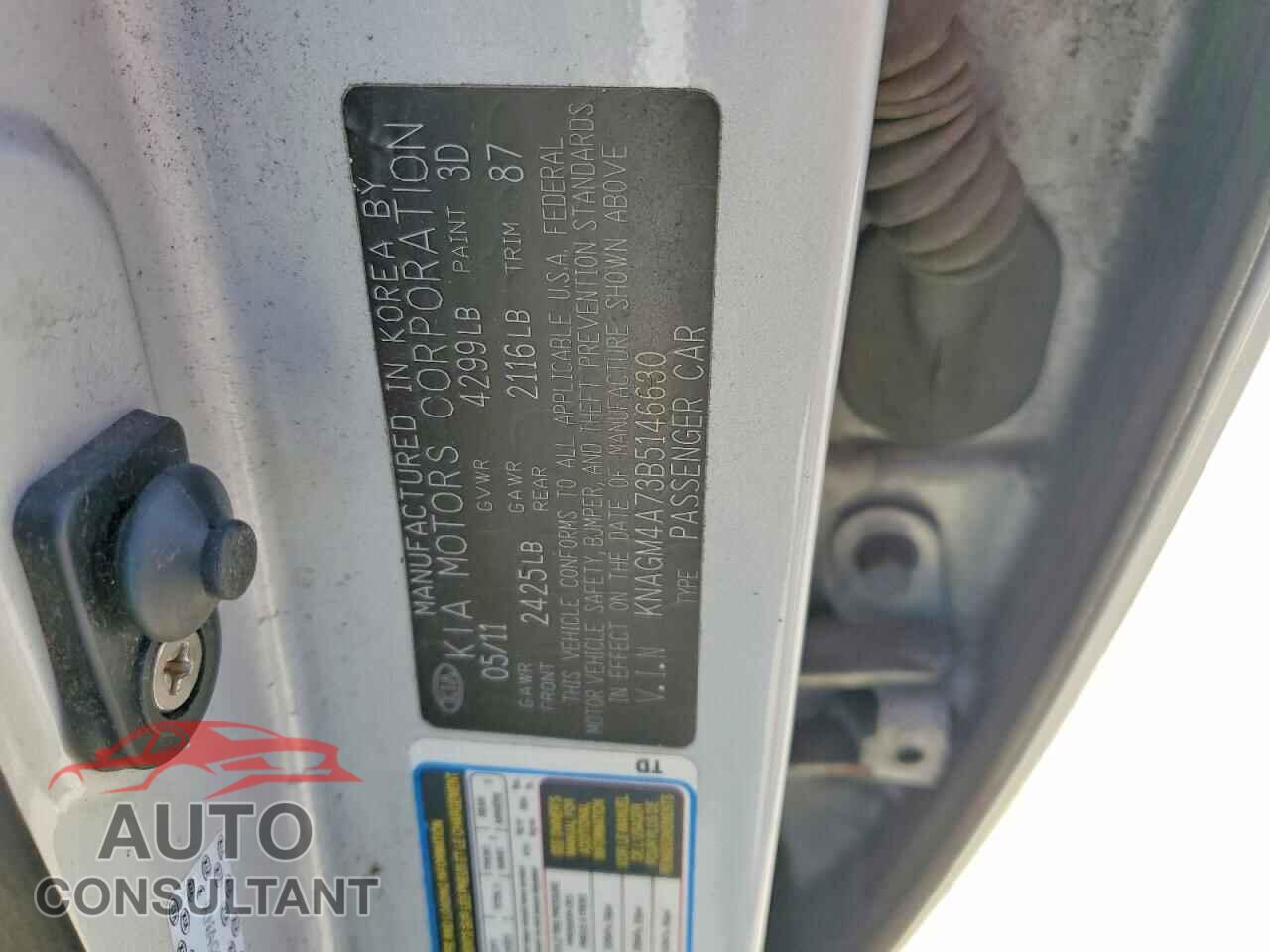 KIA OPTIMA 2011 - KNAGM4A73B5146630