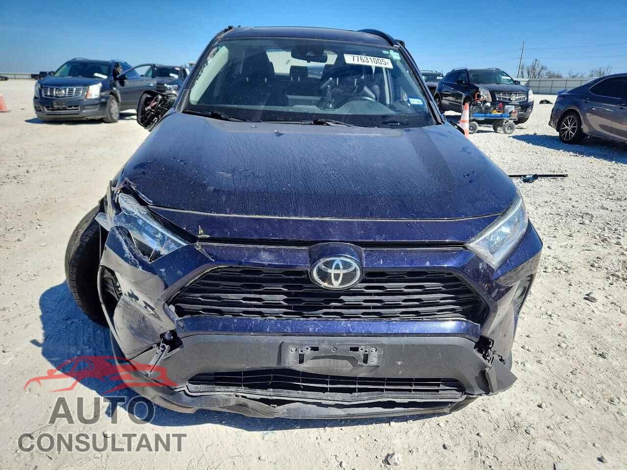 TOYOTA RAV4 2019 - JTMC1RFV0KD014784