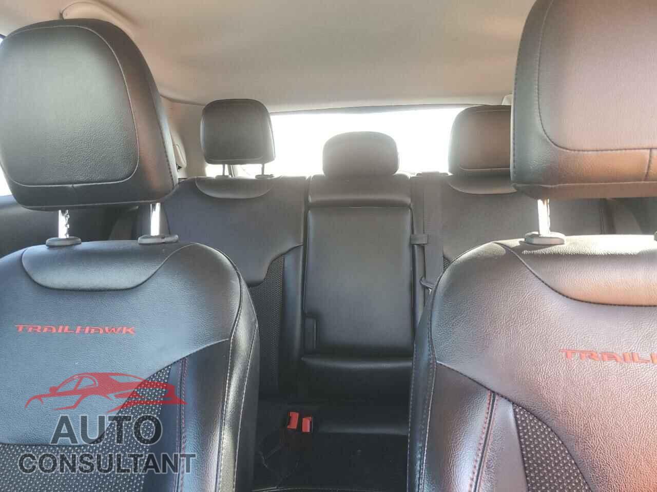 JEEP COMPASS 2020 - 3C4NJDDB1LT202908