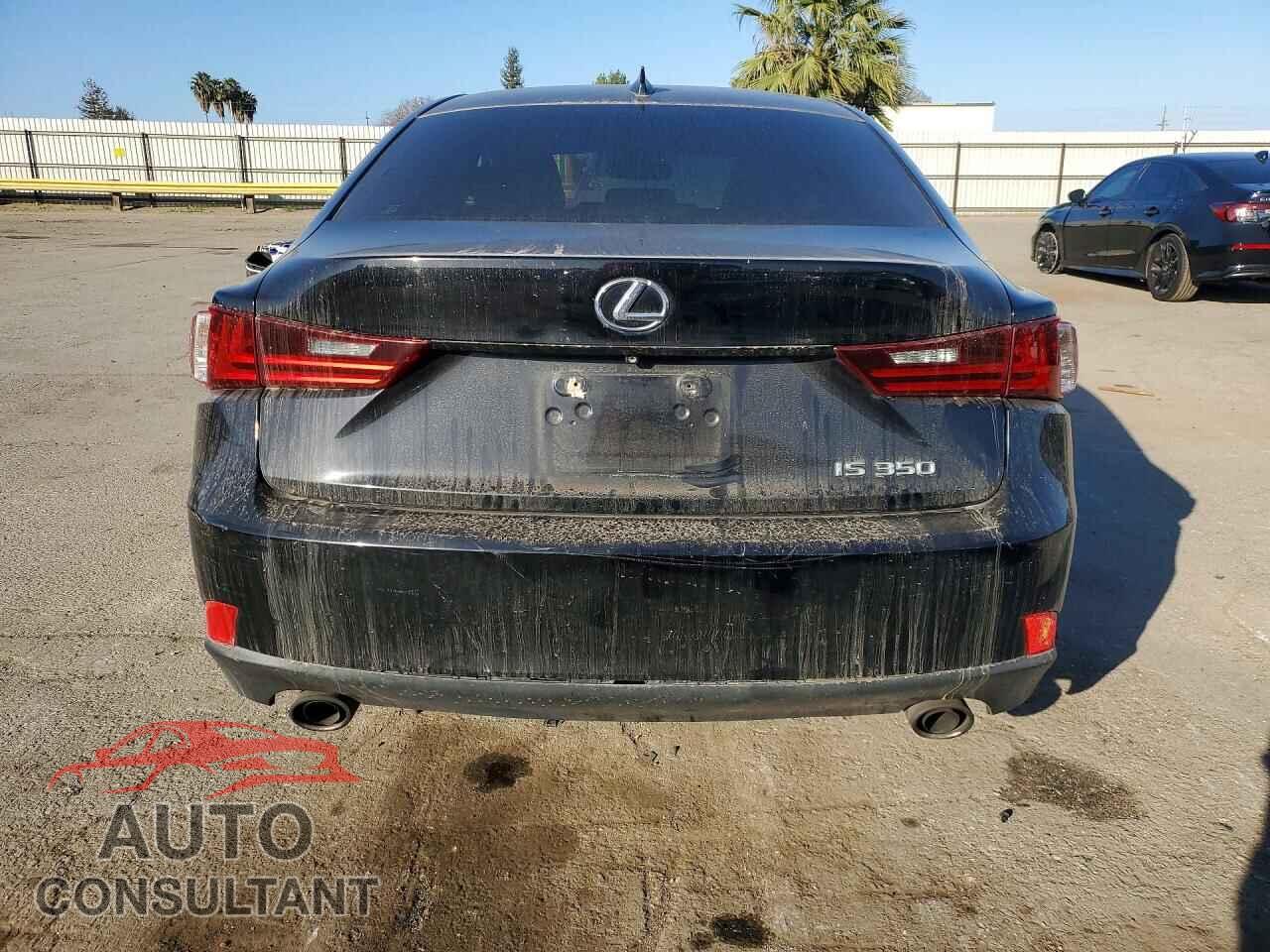 LEXUS IS 2014 - JTHBE1D26E5001366