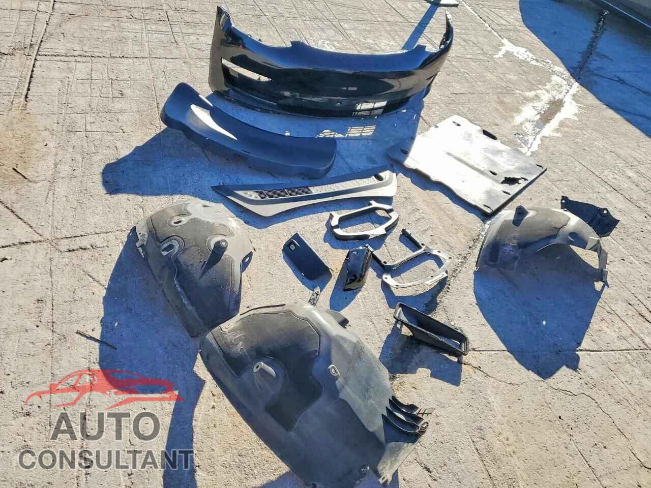 TESLA MODEL 3 2022 - 5YJ3E1EA1NF370615