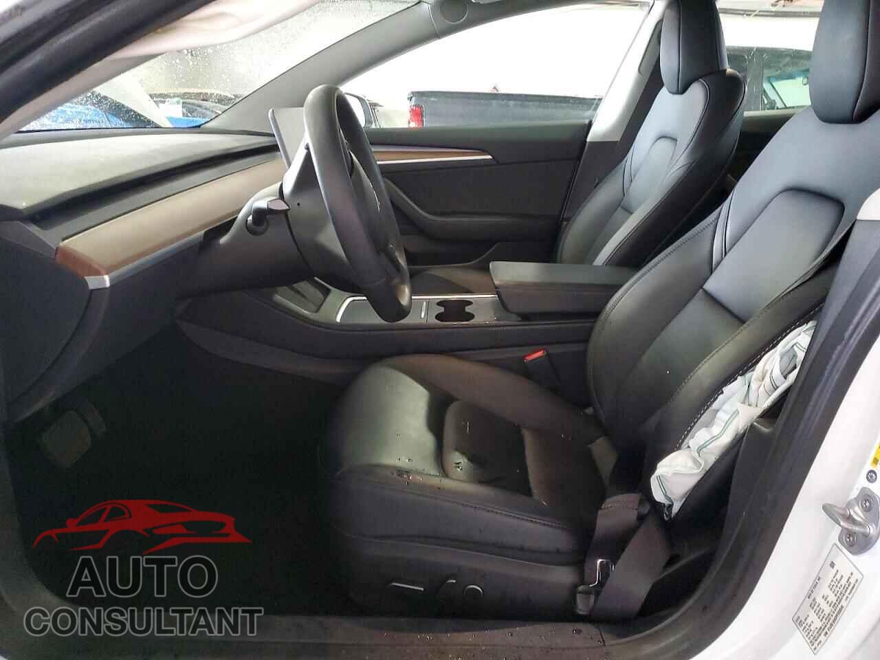 TESLA MODEL 3 2023 - 5YJ3E1EA0PF558545