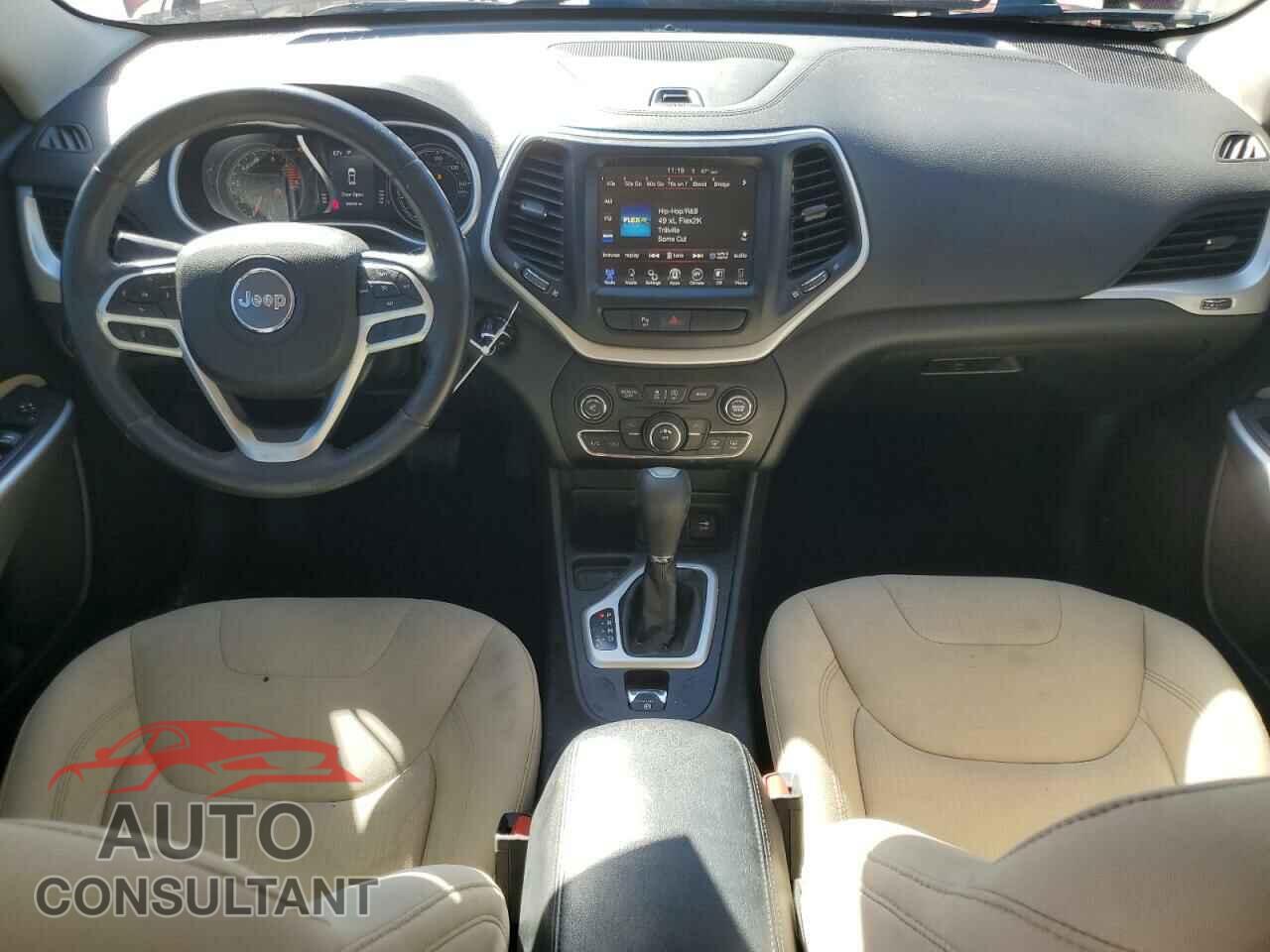 JEEP GRAND CHER 2017 - 1C4PJLCS4HW653546