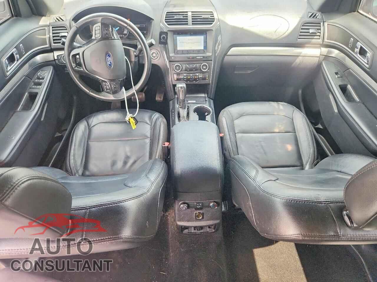 FORD EXPLORER 2018 - 1FM5K8D82JGB55264