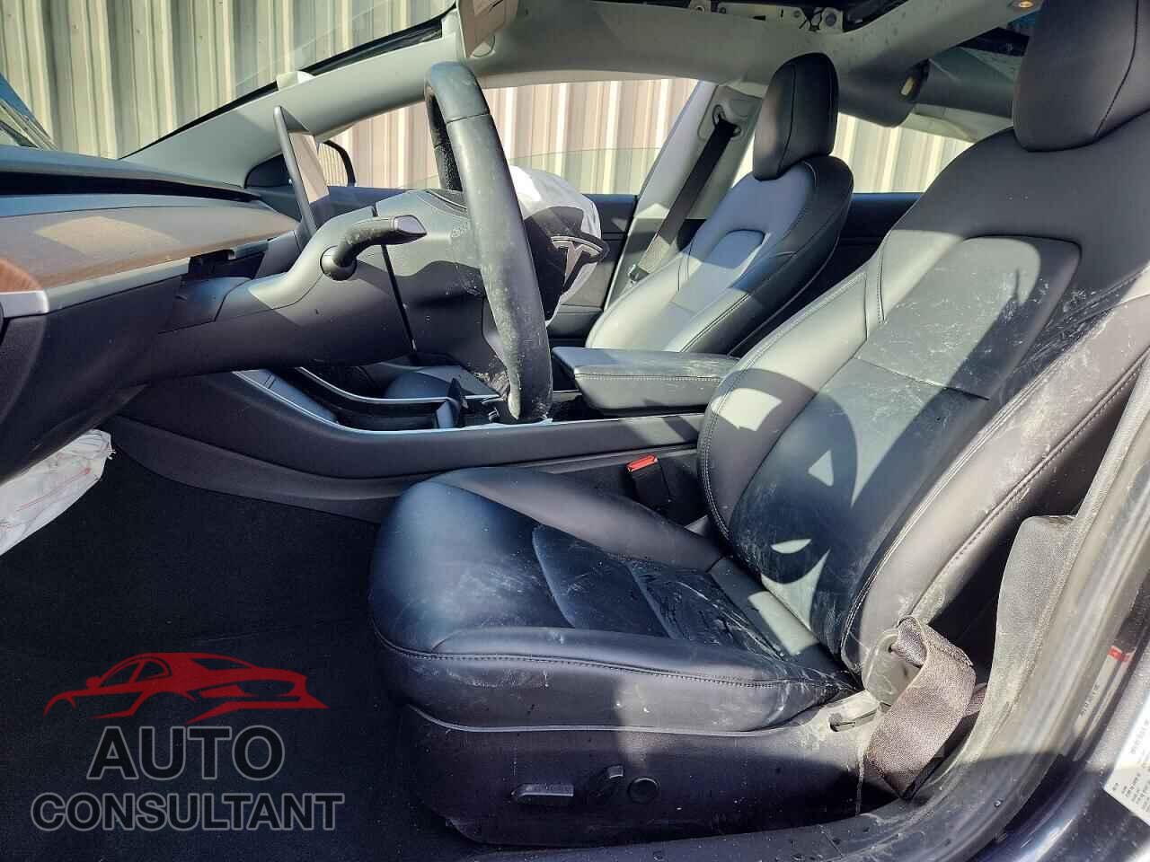 TESLA MODEL 3 2018 - 5YJ3E1EA4JF049839