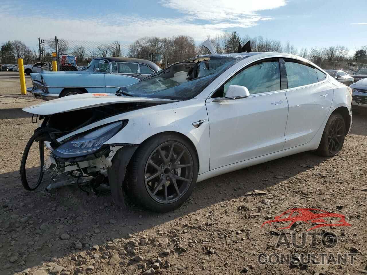 TESLA MODEL 3 2019 - 5YJ3E1EA4KF483647