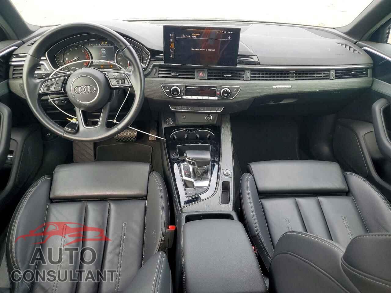 AUDI A4 2023 - WAUDAAF47PN001526
