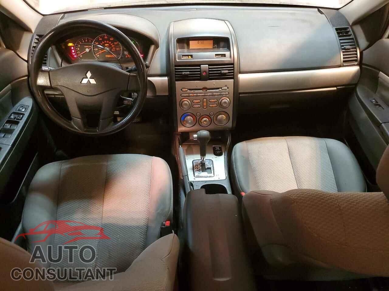 MITSUBISHI GALANT 2011 - 4A32B2FF5BE019656