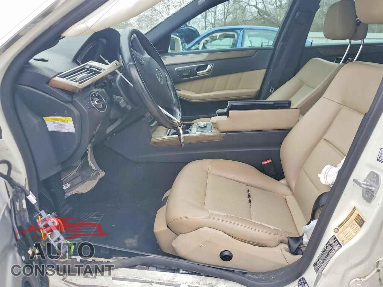 MERCEDES-BENZ E-CLASS 2011 - WDDHF8HB2BA347659