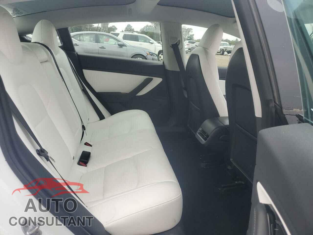 TESLA MODEL 3 2020 - 5YJ3E1EA4LF591168