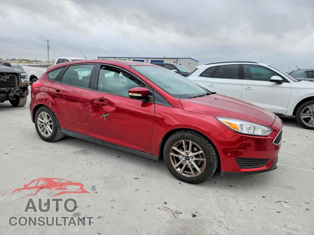 FORD FOCUS 2015 - 1FADP3K26FL214775