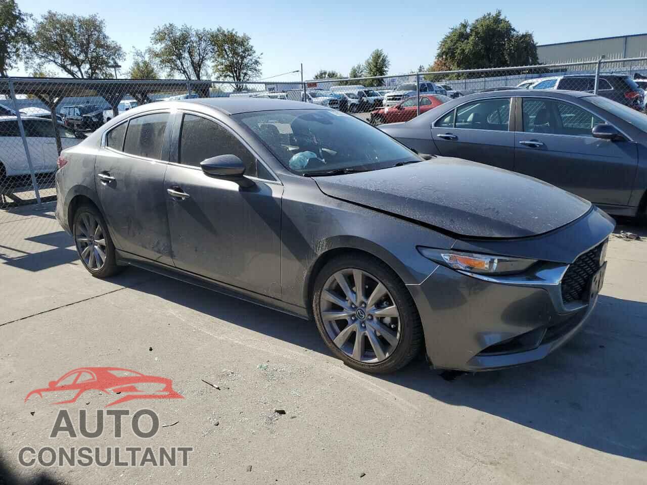 MAZDA 3 2019 - JM1BPACL4K1111289