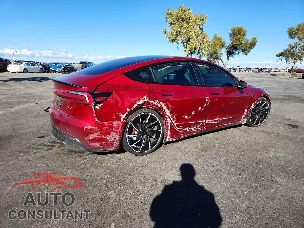 TESLA MODEL 3 2024 - 5YJ3E1ET7RF842596