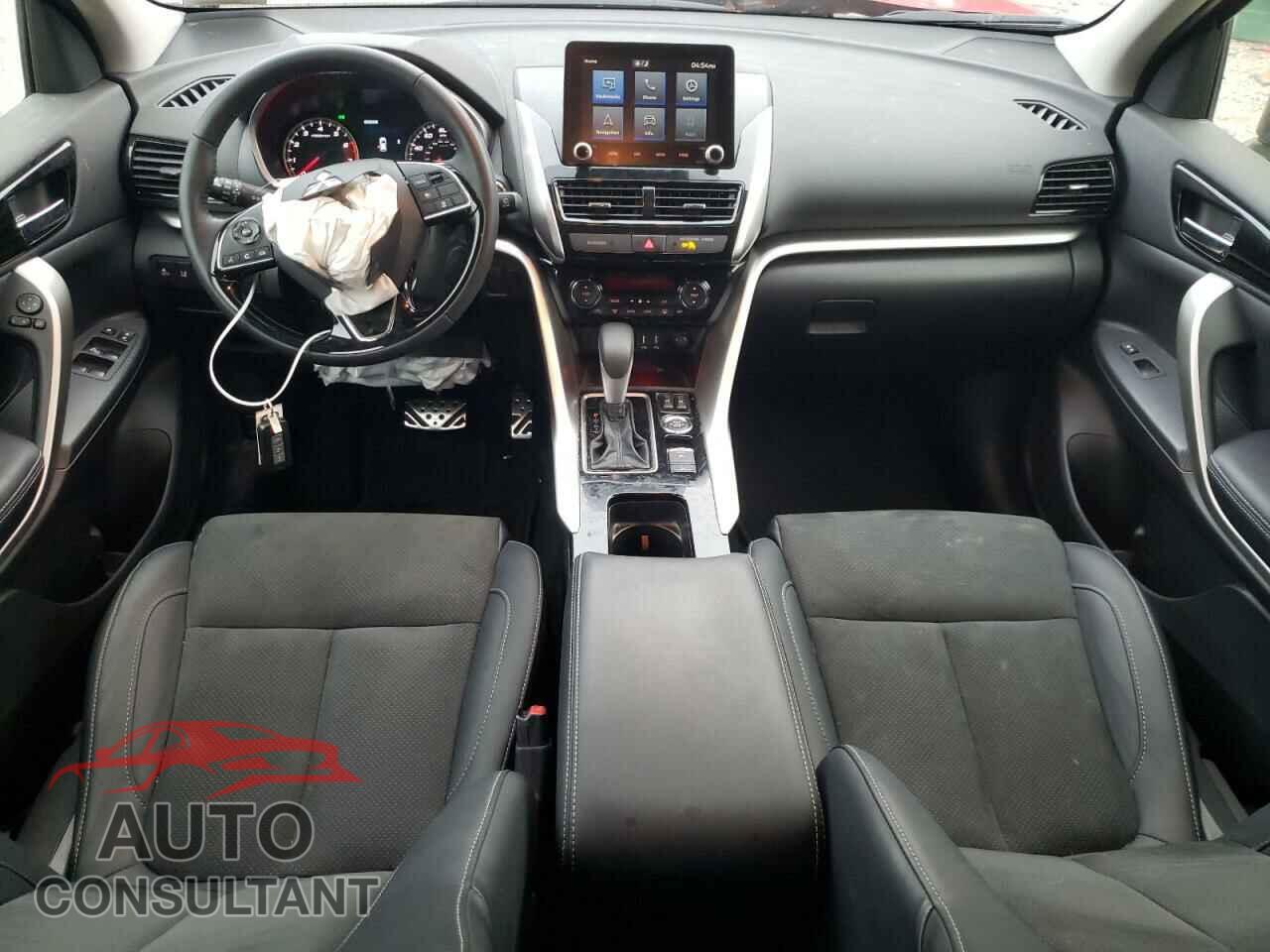 MITSUBISHI ECLIPSE 2024 - JA4ATWAA0RZ031130