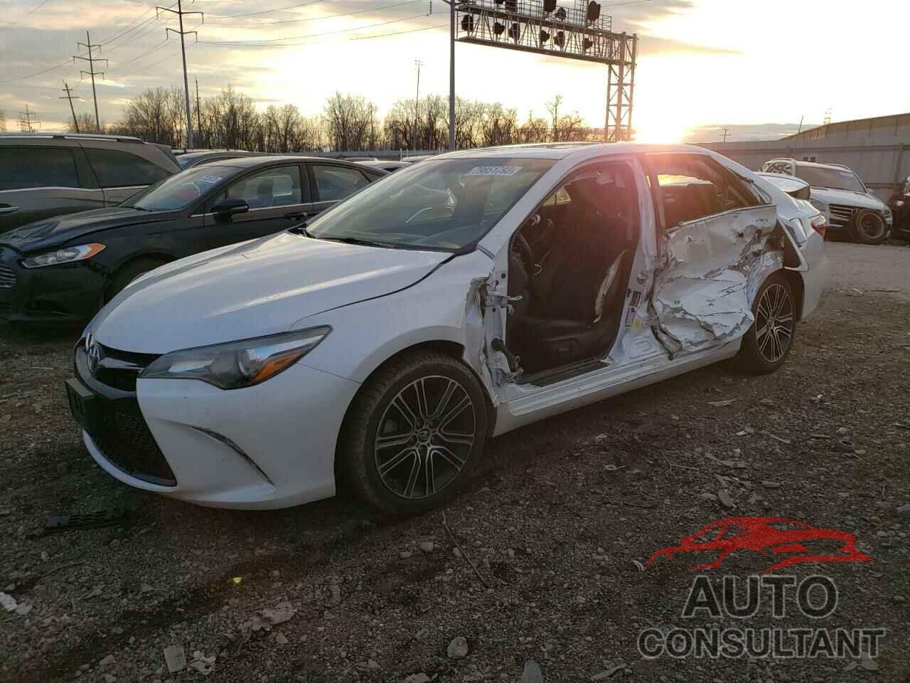 TOYOTA CAMRY 2016 - 4T1BF1FKXGU146524