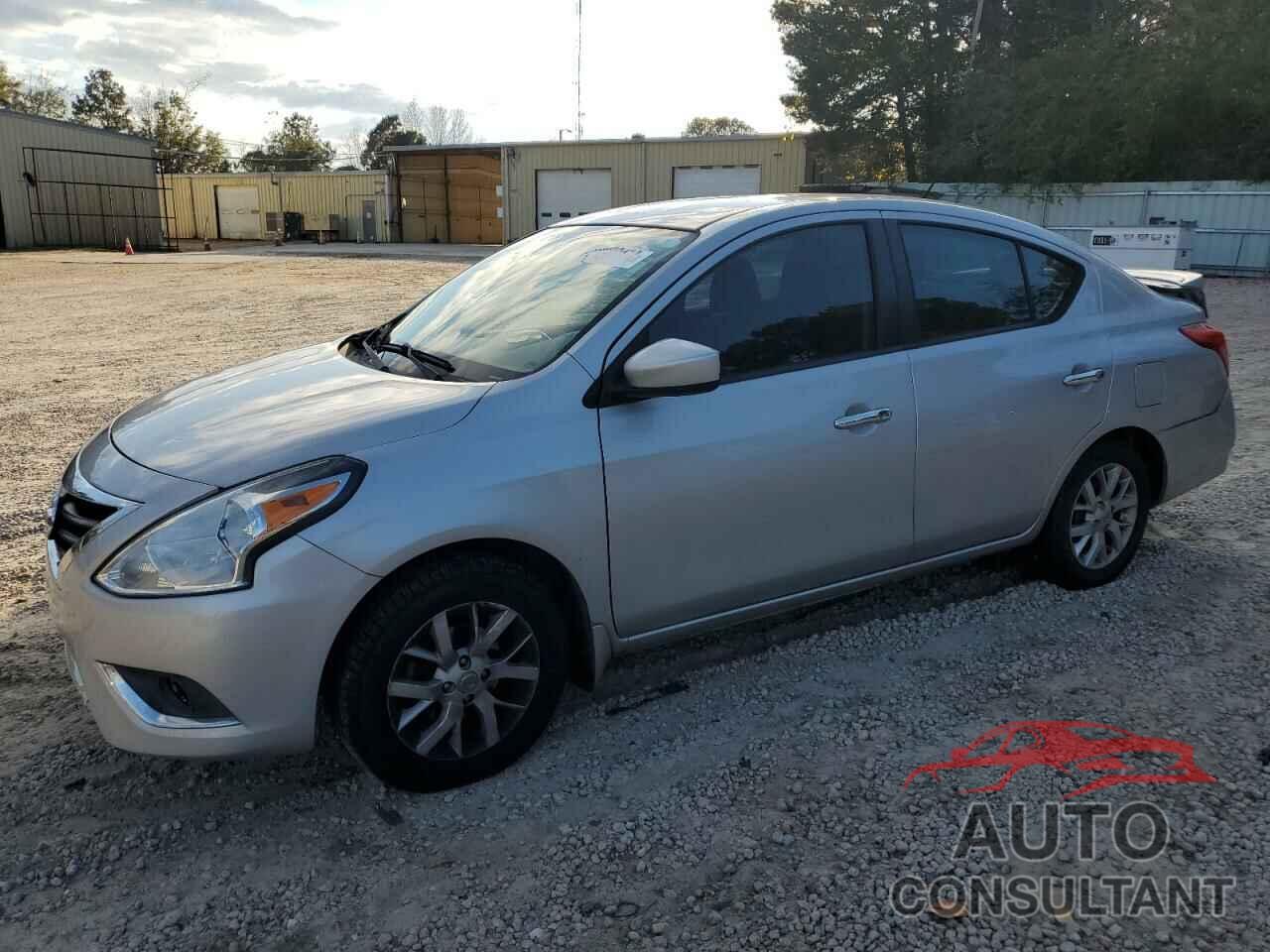 NISSAN VERSA 2017 - 3N1CN7AP4HL805715