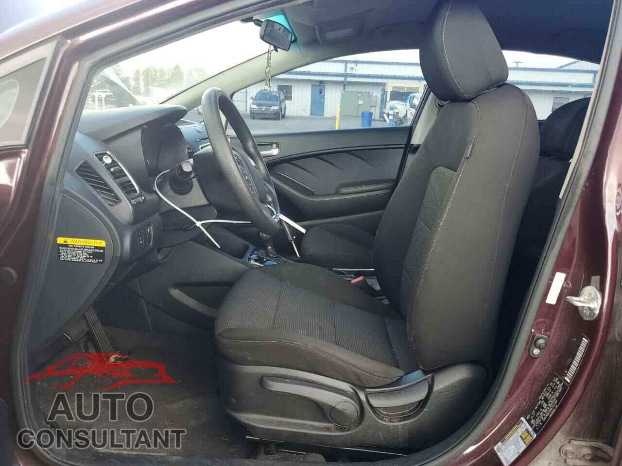 KIA FORTE 2017 - 3KPFK4A76HE153184