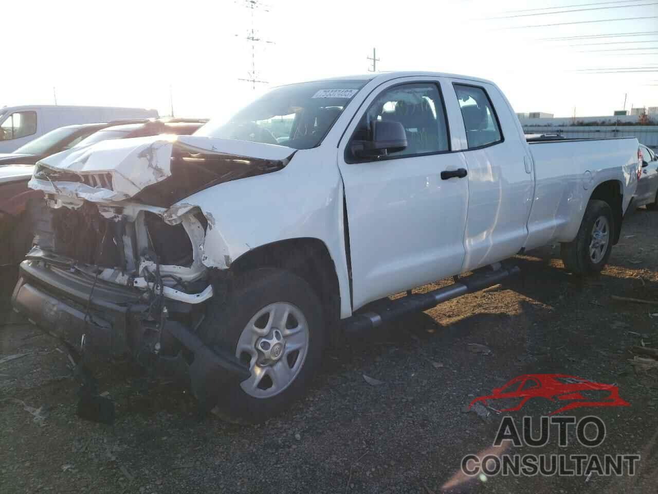 TOYOTA TUNDRA 2018 - 5TFCW5F16JX023767